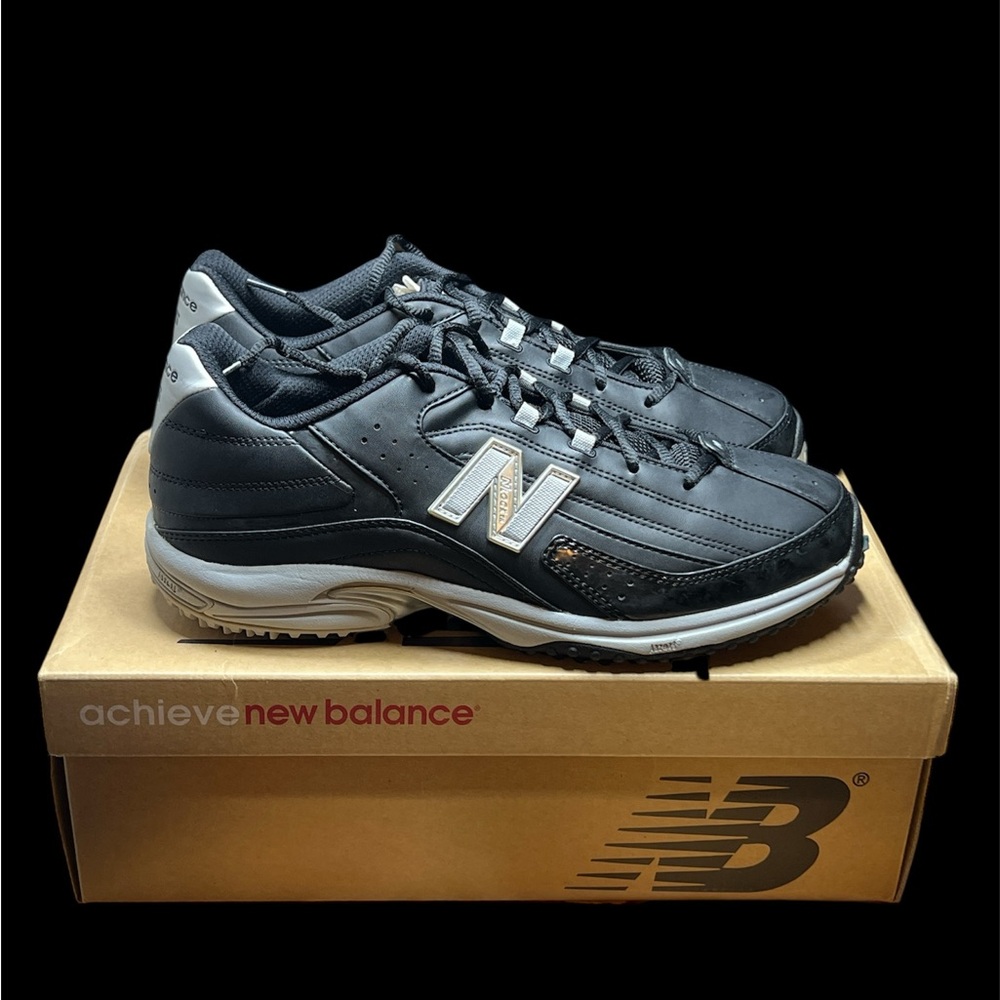 Size 10 - MENS NEW BALANCE 995 BASEBALL Shoes MF995LK‎